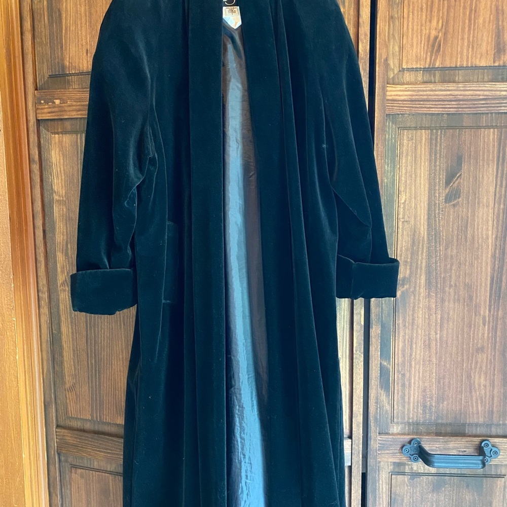 JS Collections Black Velvet Evening Coat.
